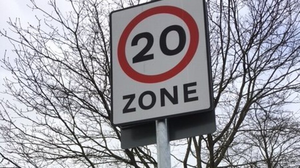 20 MPH zone sign
